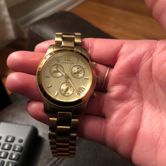Michael Kors watch - Picture 4 of 4
